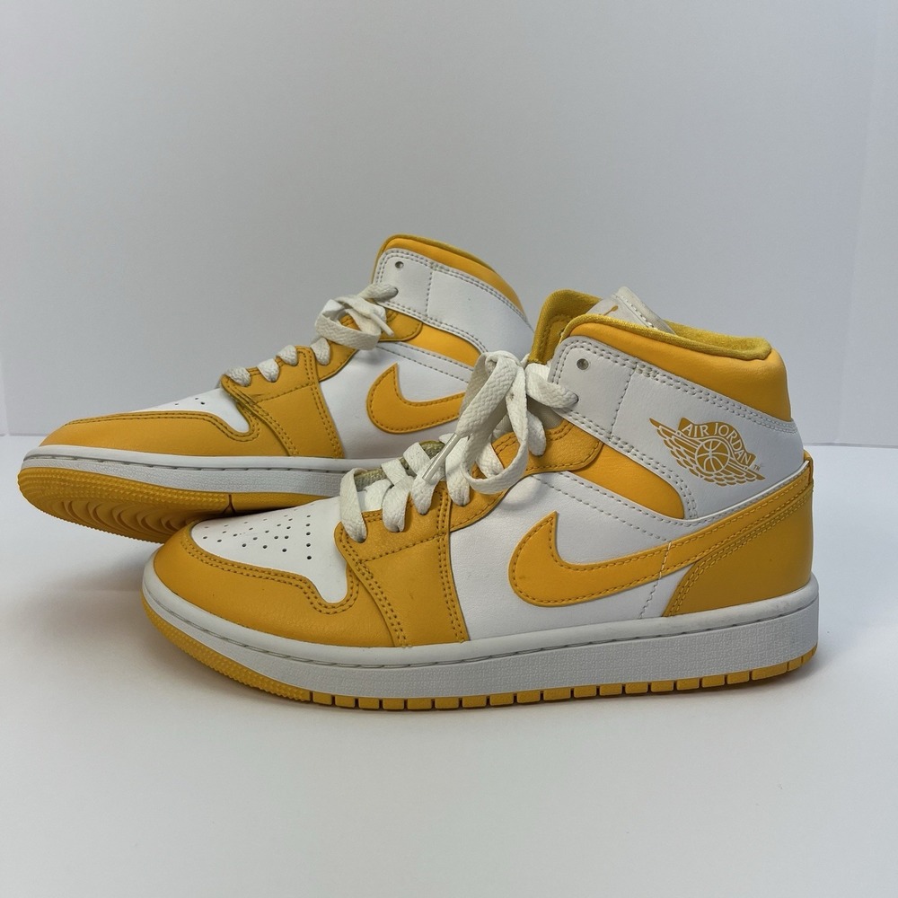 Nike Air Jordan 1 Mid "University Gold" Women's Size 7.5 Sneakers BQ6472-117